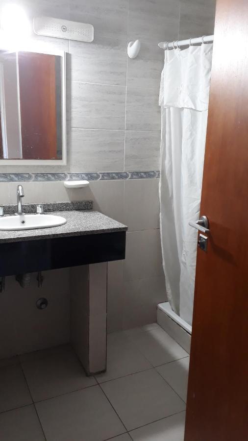 Hostel Puerta De Hierro Villa Alsina Buitenkant foto
