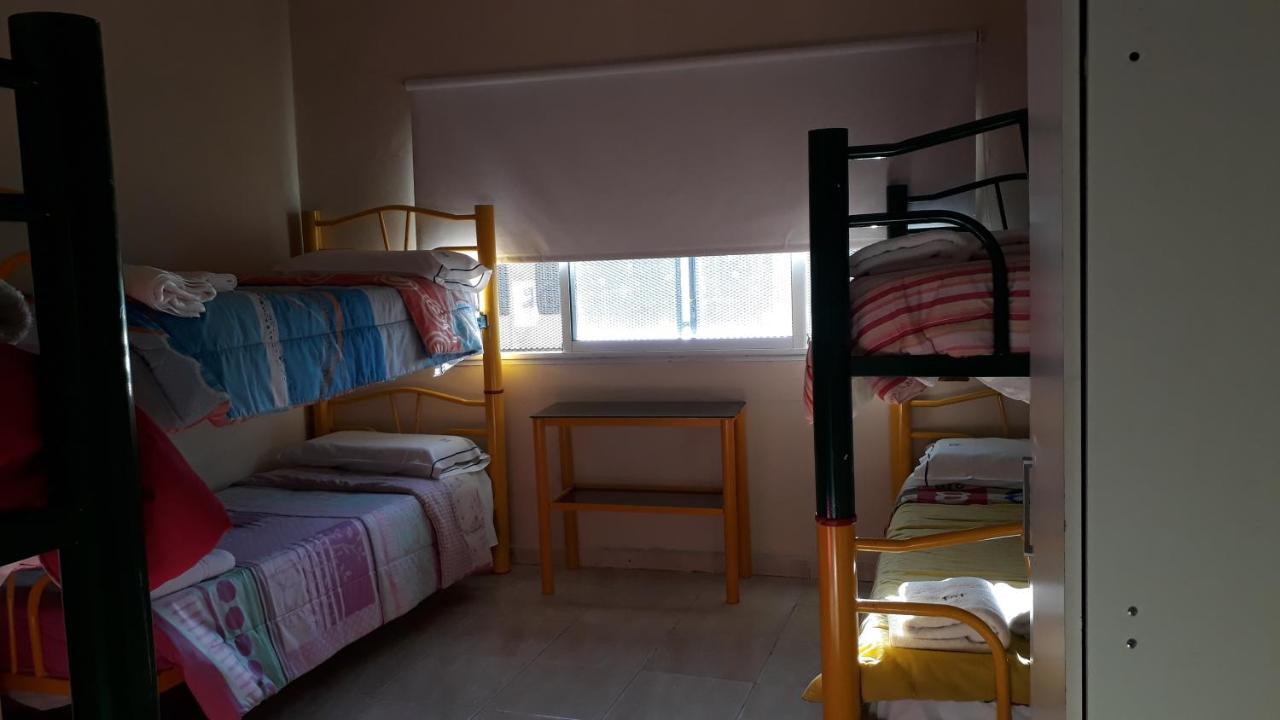 Hostel Puerta De Hierro Villa Alsina Buitenkant foto
